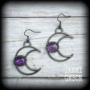 Amethyst moon earrings-Crescent moon earrings