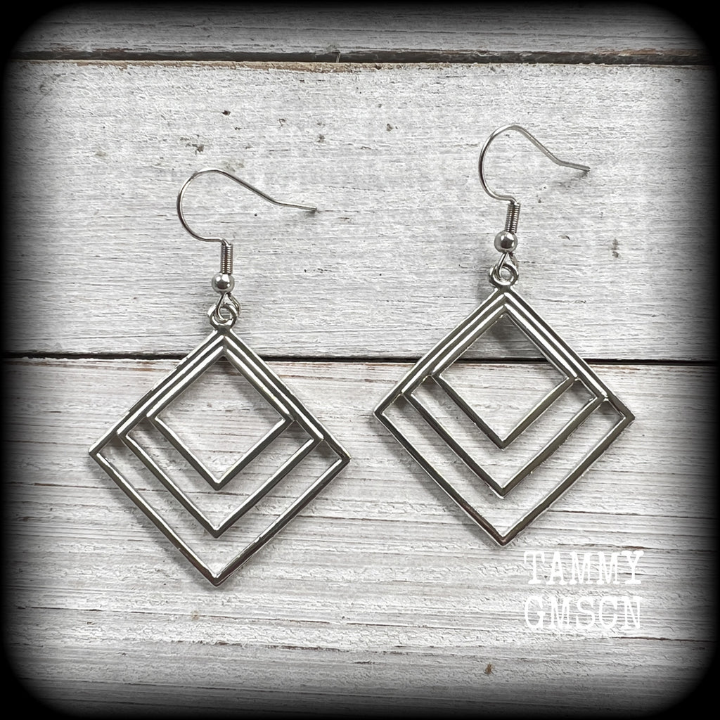 Geometric earrings-Diamond earrings