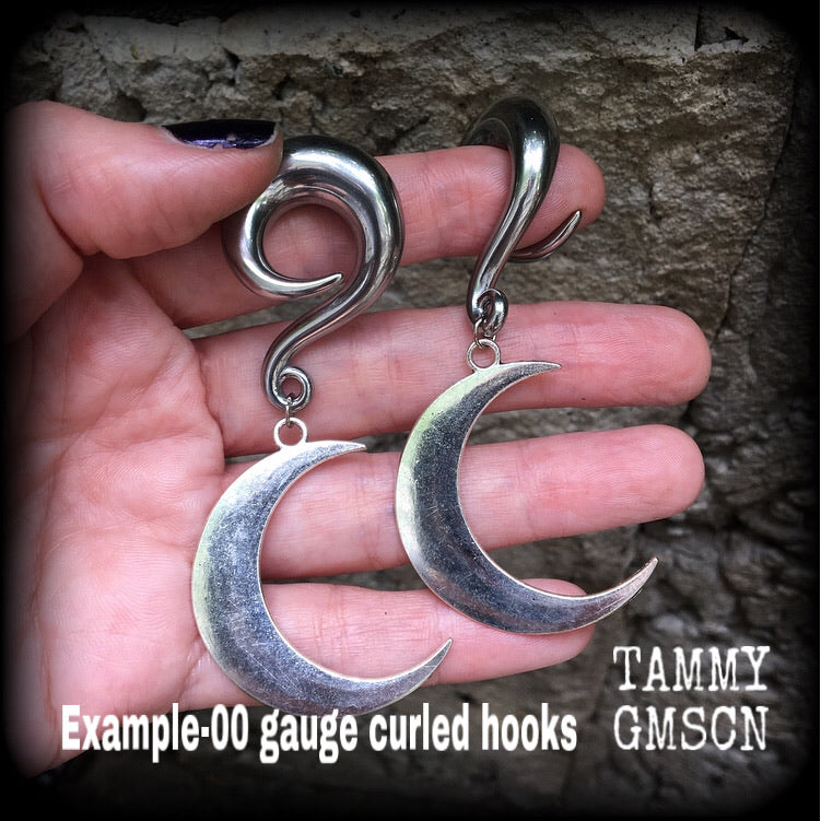 Crescent moon gauged earrings