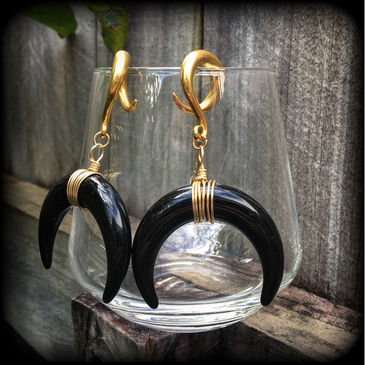 Artemis double horn gauged earrings