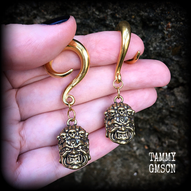 These gauged earrings have been made for stretched lobes featuring a classic Japanese warrior demon face. These are available on  four different style hooks from 6mm up to 30mm.