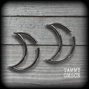 Crescent moon tunnel earrings-Ear hangers