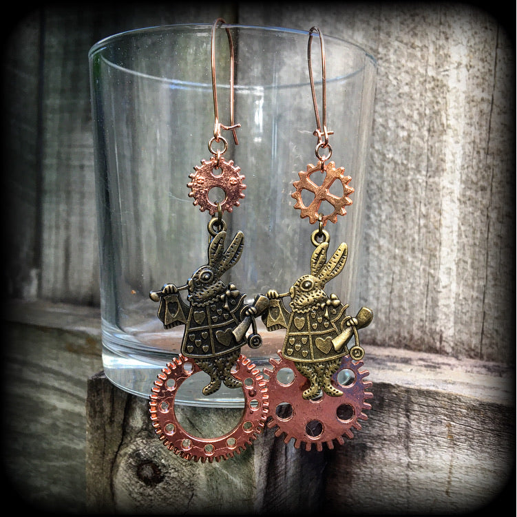 Alice in Wonderland steampunk earrings