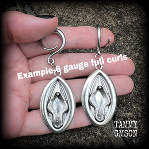 Vagina gauged earrings-Genitals earrings