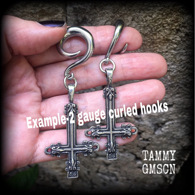 Inverted cross gauged earrings