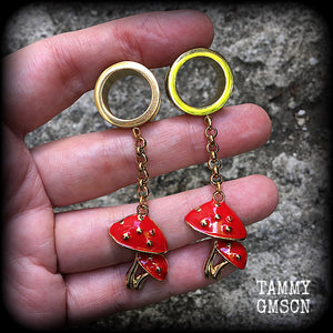 Red toadstool tunnels-Mushrooms tunnel earrings