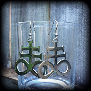 These gorgeous earrings feature large stainless steel Sigil of Sulphur pendants, measure just under 6 cms from tip to tip, and weigh approx 6 grams each.

This pair have been made with stainless steel french hooks, for pierced ears.