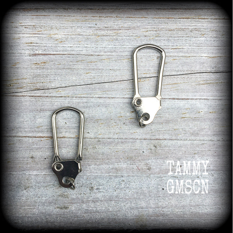 DIY clasps for tunnel earrings