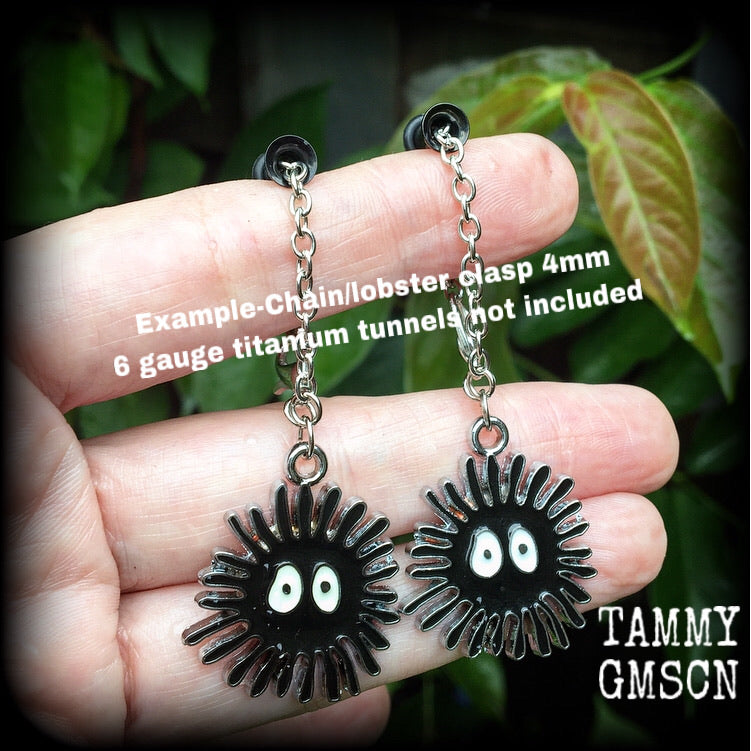 My Neighbor Totoro earrings Studio Ghibli earrings Susuwatari Makkuro Kurosuke Wandering soot Soot sprite earrings Soot sprite toys Japanese earrings Kewpie Japanese jewelry Unique earrings Rare earrings Stocking stuffers Gifts for girls Gifts for her Kawaii earrings Kawaii jewelry Pierced ears Stretched ears