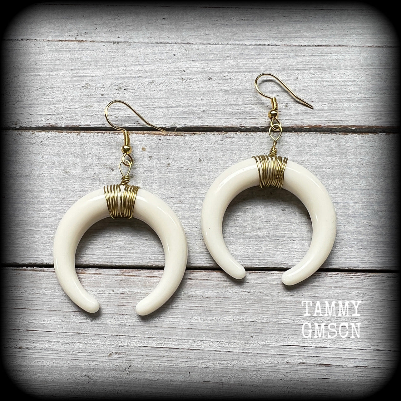 Artemis earrings-Double Horn earrings