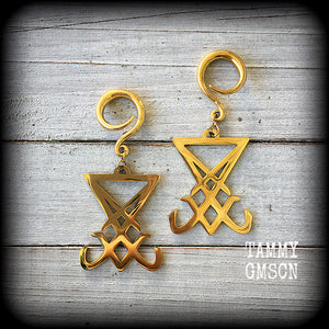 Sigil of Lucifer gauged earrings Satanic earrings Evil jewelry Occult ear weights Ear hangers Ear gauges 6 gauge ear weights Church of Satan Body jewelry Stretched ears Lobes Occult jewelry 4mm 6mm 8mm 10mm 12mm 14mm 16mm 19mm 22mm 25mm 28mm 30mm 
