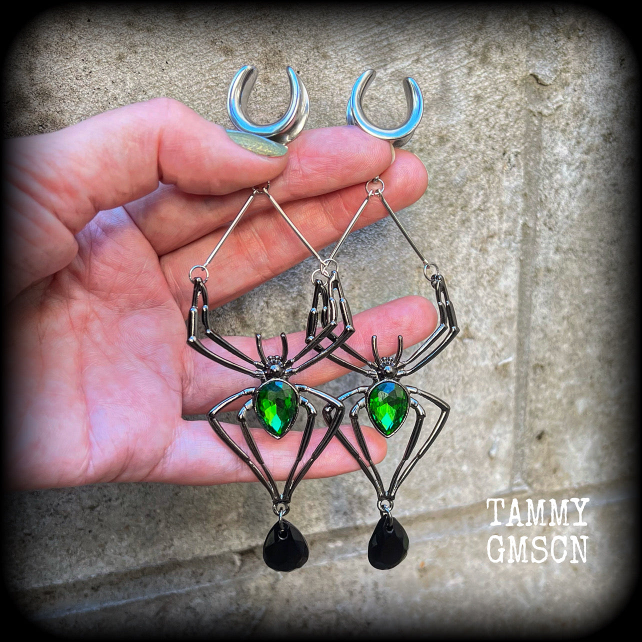 Oversized spider earrings-Insect gauged earrings