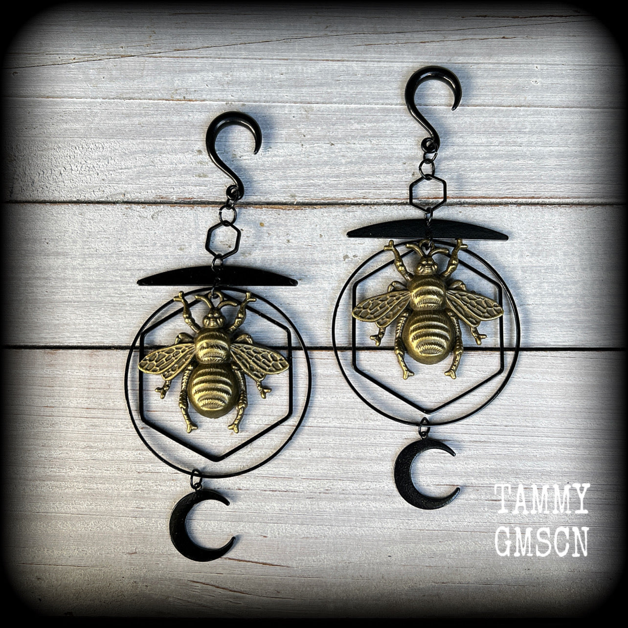 Geometric bee and moon gauged earrings