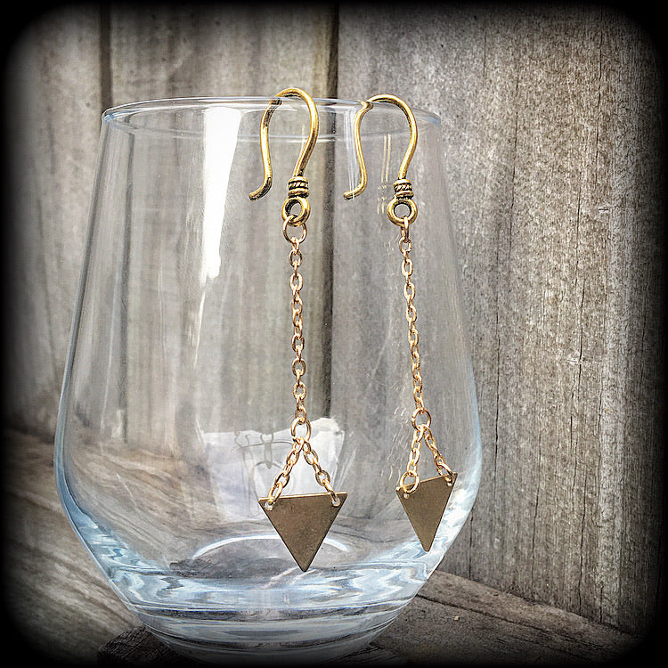 Triangle tunnel friendly earrings-Geometric earrings