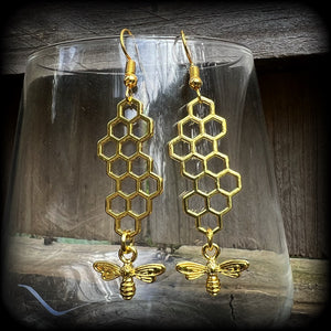 Bee earrings-Beehive earrings