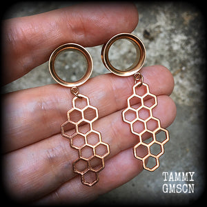 Honeycomb tunnels-Beehive earrings-Geometric earrings