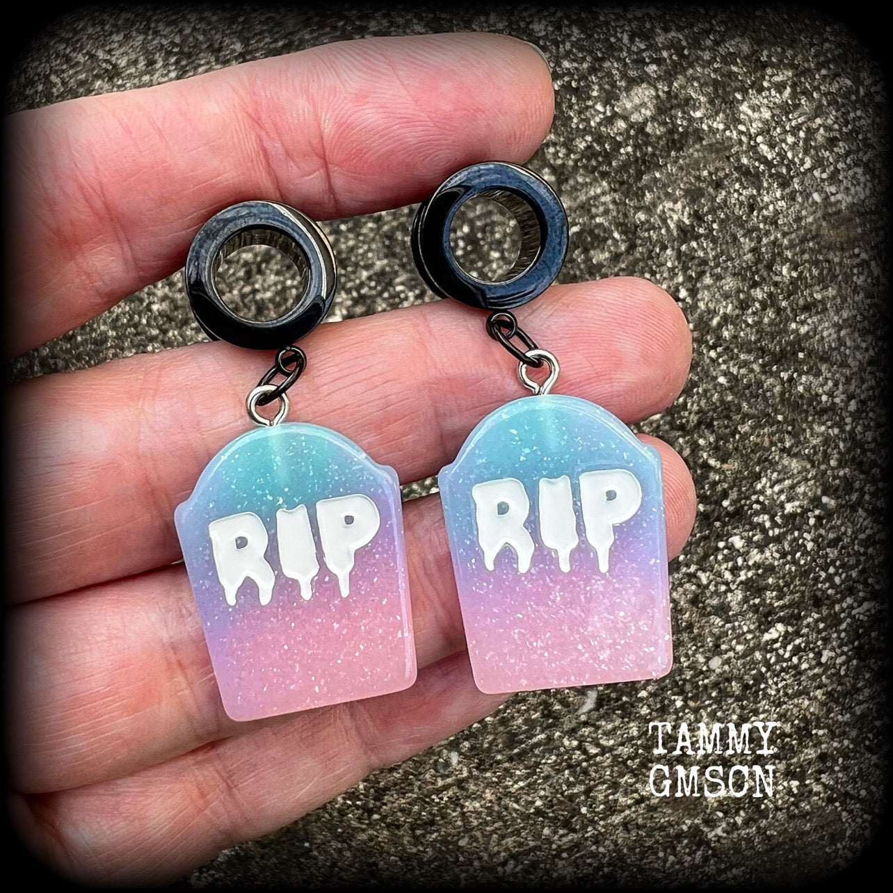 Tombstone tunnel earrings