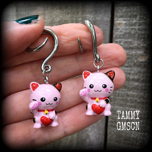 Pink Maneki Neko gauged earrings