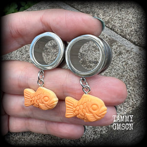 Taiyaki-Red bean fish tunnel earrings