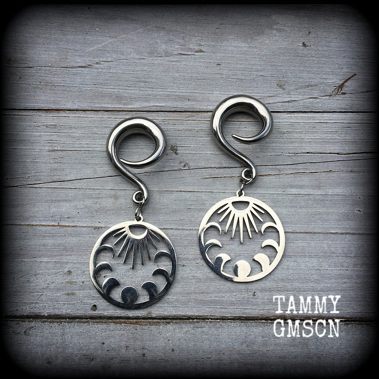 Moon phases gauged earrings