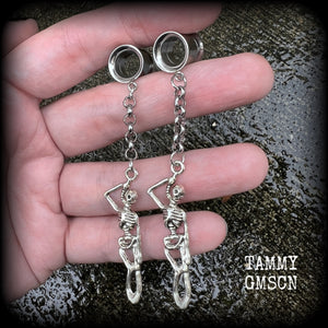 Skeleton tunnel earrings-Halloween earrings