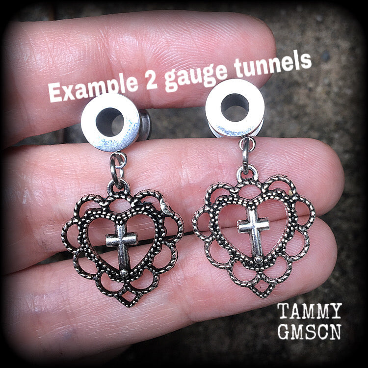 Sacred heart tunnel dangles