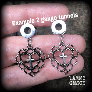 Sacred heart tunnel dangles