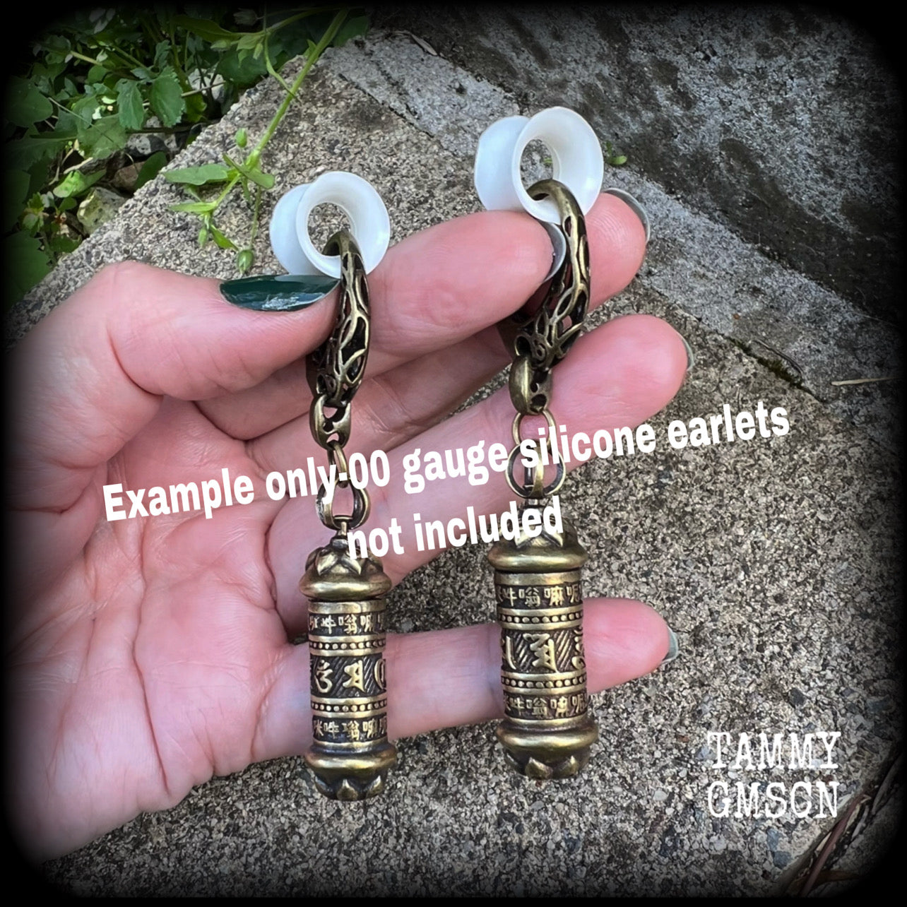 DIY antique bronze snap rings for tunnel earrings