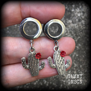 Cactus tunnel earrings