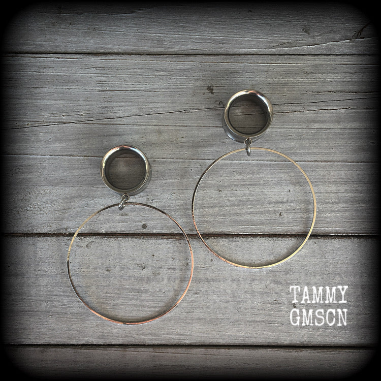 Hoop earrings Plug hoops Tunnel hoops 9/16" tunnel earrings Geometric ear hangers 14mm tunnels Body jewelry 2g 0g 00g 1/2" 5/8" 3/4" 7/8" 1" Tunnel earrings Tunnel dangles Ear gauges Plug gauges Stretched ears Stretched lobes Gauged earrings Gauged