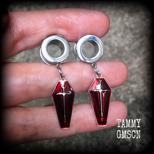 Coffin tunnel earrings