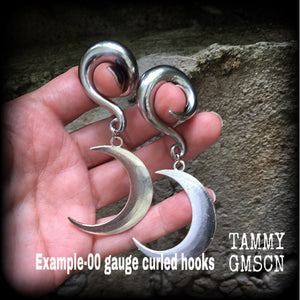 Crescent moon gauged earrings