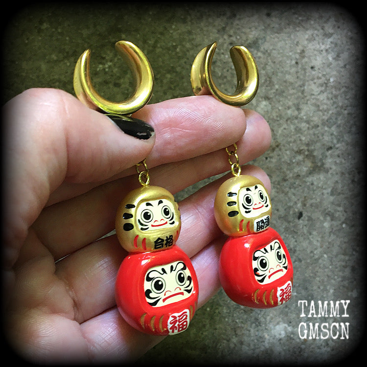 Red daruma earrings Gold daruma earrings Darumas Japanese dolls Japanese earrings Daruma ear hangers Daruma ear weights Unique ear weights Stretched ears Stretched lobes Gauges Gauged earrings 4mm 6mm 8mm 10mm 12mm 14mm 16mm 19mm 22mm 25mm 28mm 30mm 