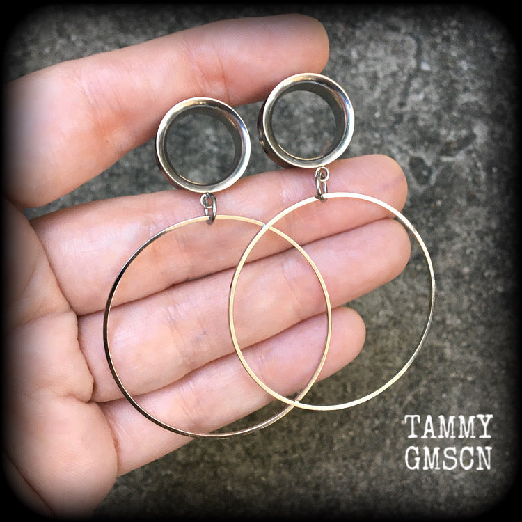 Hoop earrings Plug hoops Tunnel hoops 9/16" tunnel earrings Geometric ear hangers 14mm tunnels Body jewelry 2g 0g 00g 1/2" 5/8" 3/4" 7/8" 1" Tunnel earrings Tunnel dangles Ear gauges Plug gauges Stretched ears Stretched lobes Gauged earrings Gauged