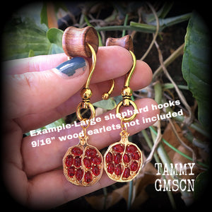 Pomegranate earrings-Ear hangers