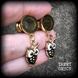 Owl tunnel earrings