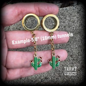 Green cactus tunnel earrings