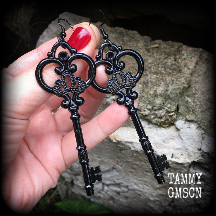 Antique key earrings-Black key earrings