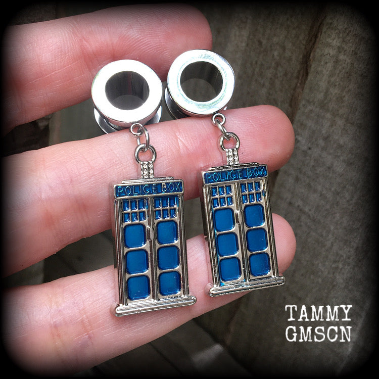 Tardis tunnel earrings