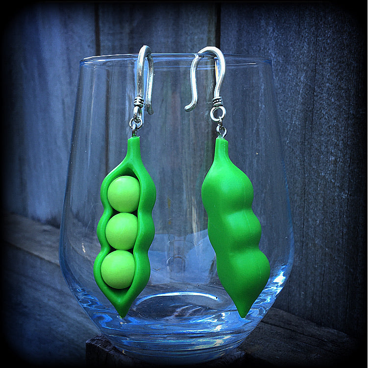 Pea Pod earrings-Ear hangers