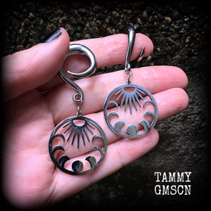 Moon phases gauged earrings