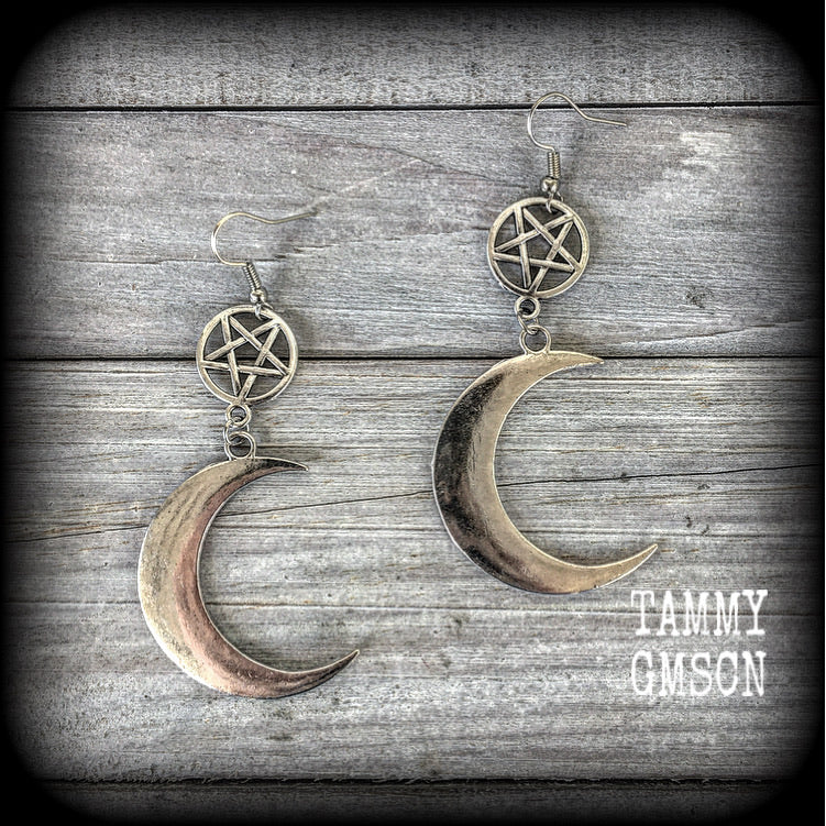 Crescent moon and pentagram earrings