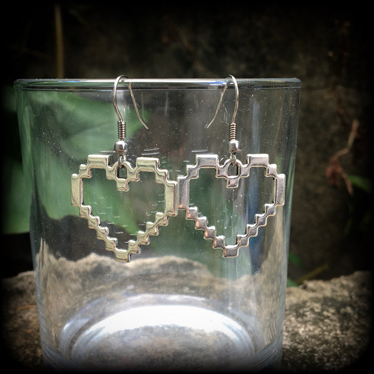 Gamer earrings Gamer girl earrings Gifts for gamers Gaming consoles Retro gaming Arcade games Pinball machines Game over Heart earrings Hearts earrings Gifts for RPG Role playing games Board games Christmas earrings Stocking stuffers Valentines day