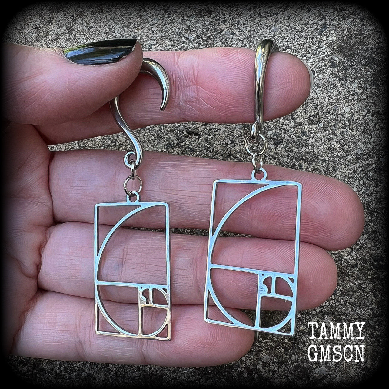 Fibonacci spiral gauged earrings