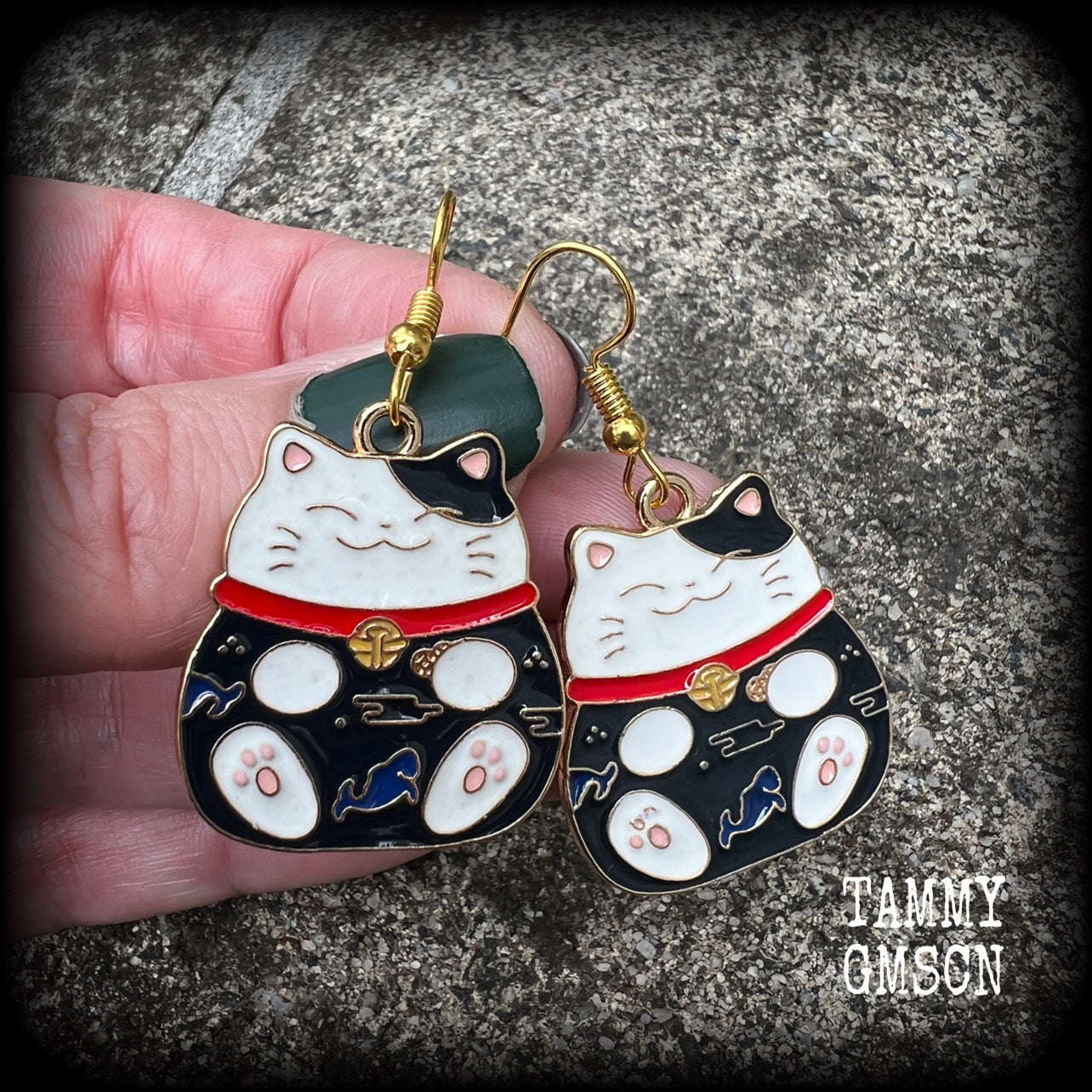 Maneki Neko earrings-Japanese cat earrings