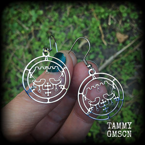 Occult sigil jewelry Sigil of Belial earrings Sigil jewelry Sigil jewellery Earth demon Demonology earrings Sigil earrings Occult earrings Occult jewelry Lesser magick Greater magick Crowley Aquino LaVey Seal of Belial Church of Satan Key of Solomon Pierced ears Tunnels