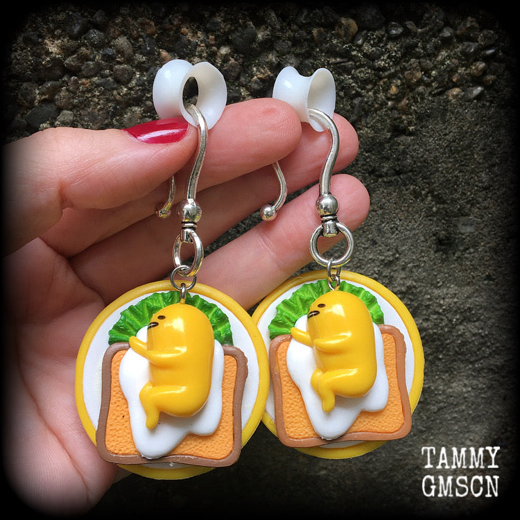 Gudetama earrings 2025