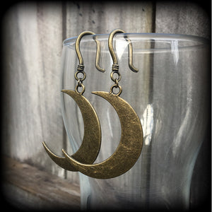 Bronze crescent moon earrings-Ear hangers