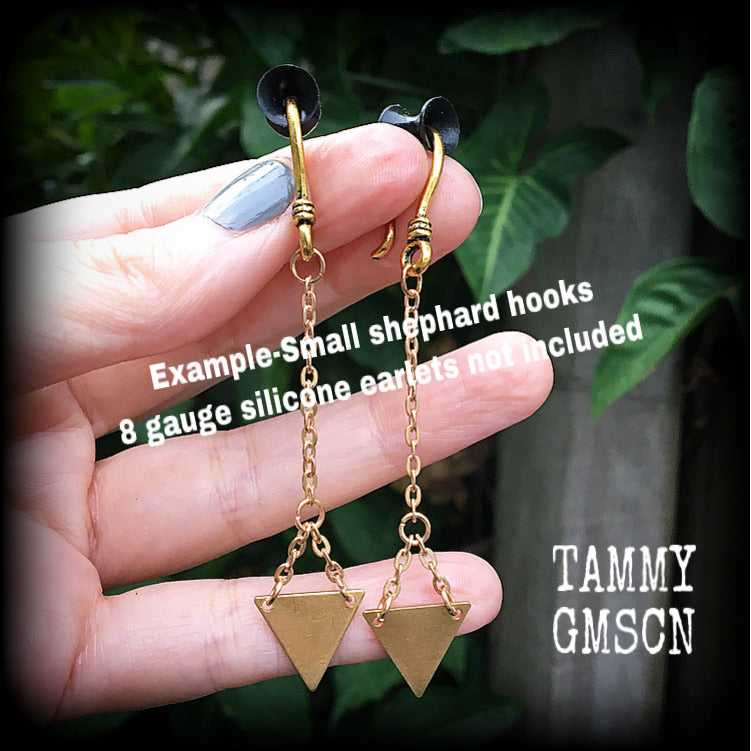 Triangle tunnel friendly earrings-Geometric earrings