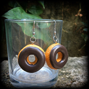 Donut earrings Doughnut earrings Chocolate doughnut earrings Iced donut earrings Kitsch earrings Food earrings Retro earrings Junk food Pierced ears Ear gauges Kitsch jewellery Retro jewelry Gifts for girls Stocking stuffers Cake earrings Pastry chef